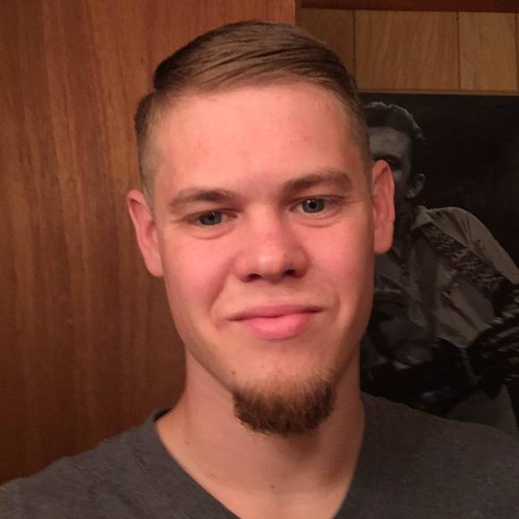 Profile Picture of Thomas Odell (@actech) on Poshmark