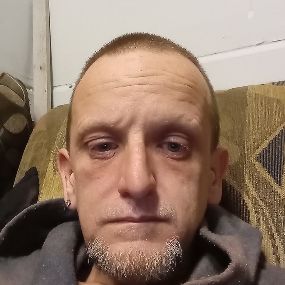 Profile Picture of Jason Lanning (@jasonjelanning) on Poshmark