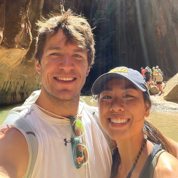 Profile Picture of Thomas Olson (@thomas32896) on Poshmark