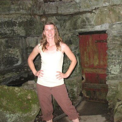 Profile Picture of Leah Watt (@Leah2Watt) on Twitter