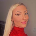 Profile Picture of danielle (@danielleiuzzolino) on Instagram