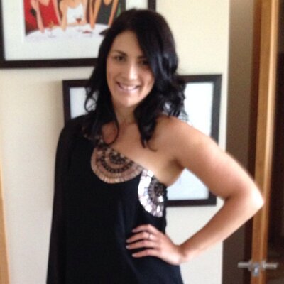 Profile Picture of Danielle Moore (@dani_tanika) on Twitter