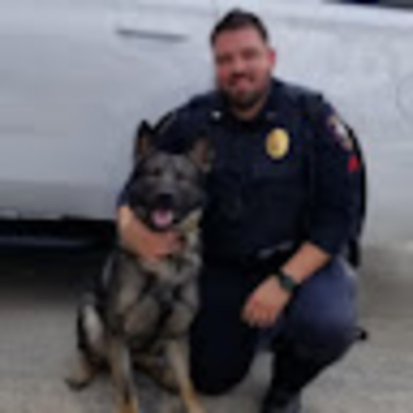 Profile Picture of John Gilliam (@jgilliam222) on Poshmark