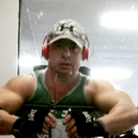 Profile Picture of Dave Mattice (@ticecity) on Poshmark