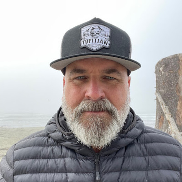 Profile Picture of Steve Mjoen (@stevemjoen) on Poshmark
