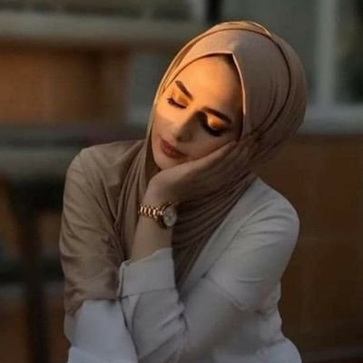 Profile Picture of 𝑀𝓊𝓃𝒶 || مُـنــى (@Muna_F_Alzoubi) on Twitter
