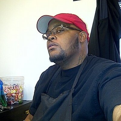 Profile Picture of Jamal Graves (@jamalgrav) on Twitter