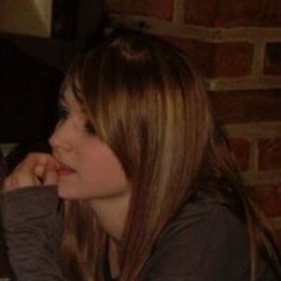Profile Picture of TRIGALET (@Miss7100) on Twitter