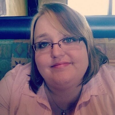 Profile Picture of Andrea Plotts (@andreaplotts) on Twitter