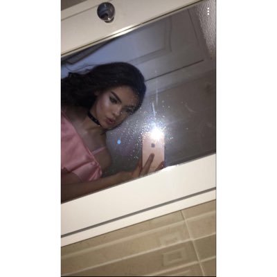 Profile Picture of Carlynugent (@carlynugent2) on Twitter