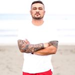 Profile Picture of Mike Cruz (@mikecruzfilms) on Instagram