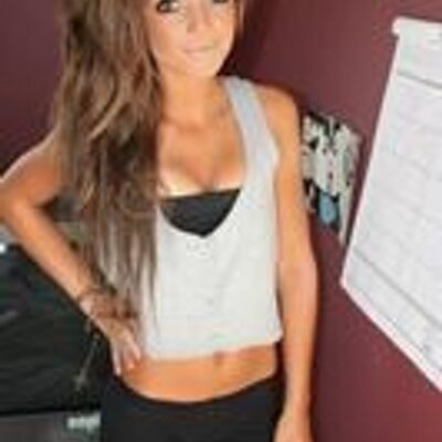 Profile Picture of Mel Swarr (@Andreas_kqo) on Twitter