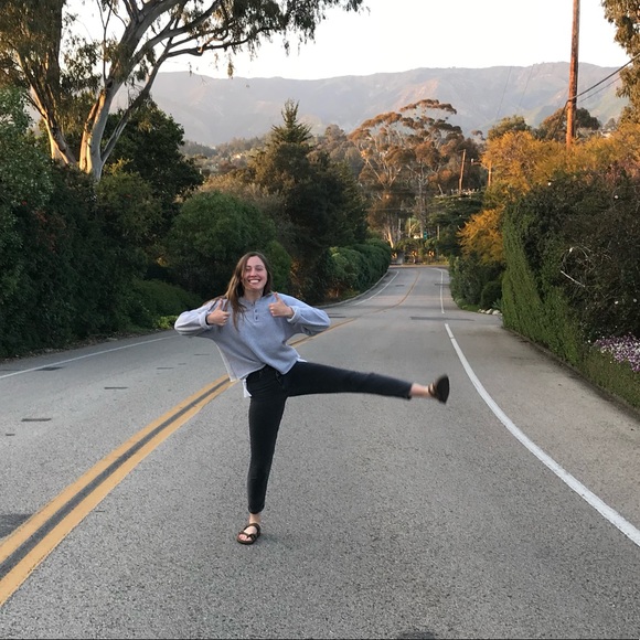 Profile Picture of Grace Condello (@gcondello) on Poshmark