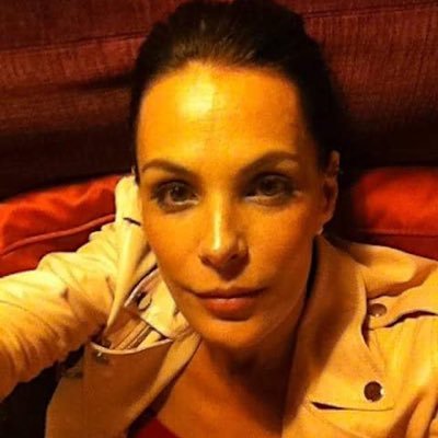 Profile Picture of Carolina Ferraz (@missferraz) on Twitter