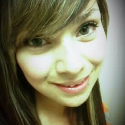 Profile Picture of Vianey Gutierrez (@vianneydiaz9) on Twitter