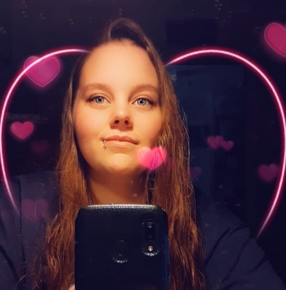 Profile Picture of Amy Riggsby (@amy_riggsby) on Poshmark