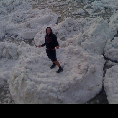 Profile Picture of Aaron Bowers (@aaronbowers2006) on Twitter