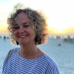 Profile Picture of Carolyn Gredesky McDermott (@carjmcd) on Instagram
