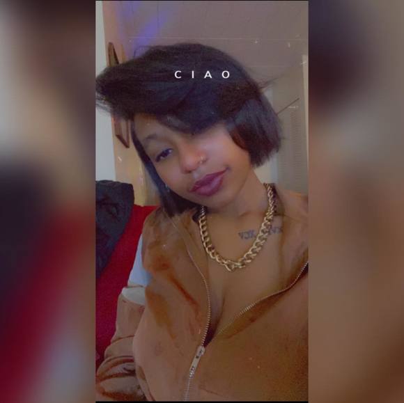 Profile Picture of Jazmine Miliner (@jazminelashay) on Poshmark