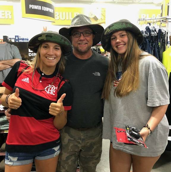 Profile Picture of Glenn Ellis (@glenbo912) on Poshmark