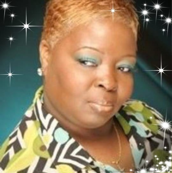 Profile Picture of Laurice Thomas-gilliam (@2403461127) on Poshmark