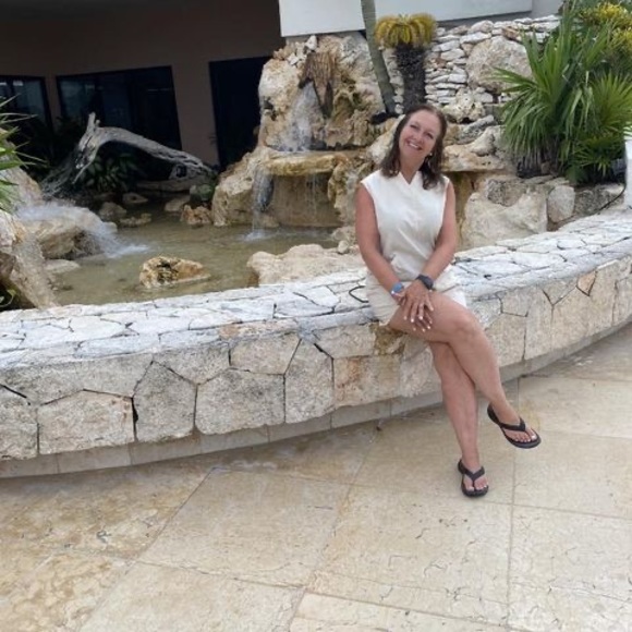 Profile Picture of Carole Rivest (@carole_rivest) on Poshmark