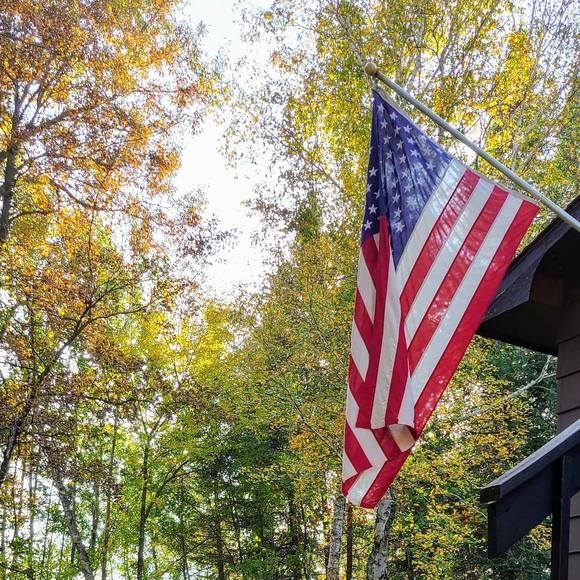 Profile Picture of Laurel Kullerud (@laheino) on Poshmark