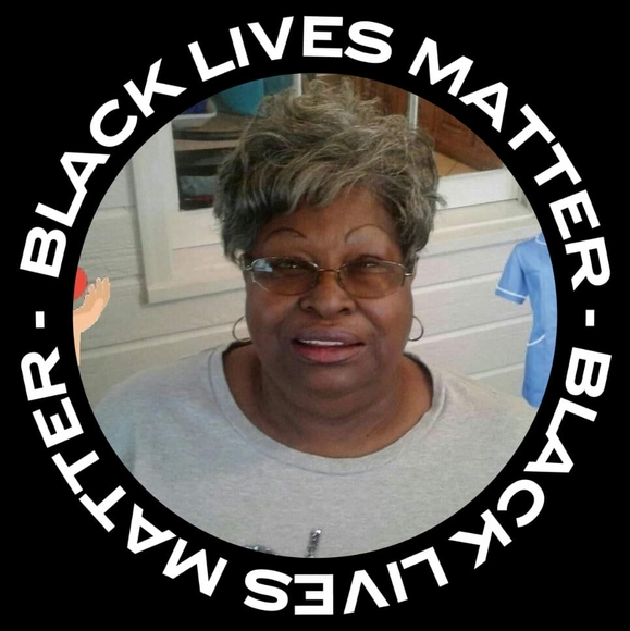 Profile Picture of Doris Coleman (@doris_coleman) on Poshmark