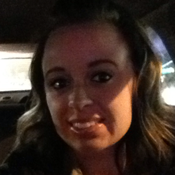Profile Picture of Amanda Pickering (@a_marie0585) on Poshmark