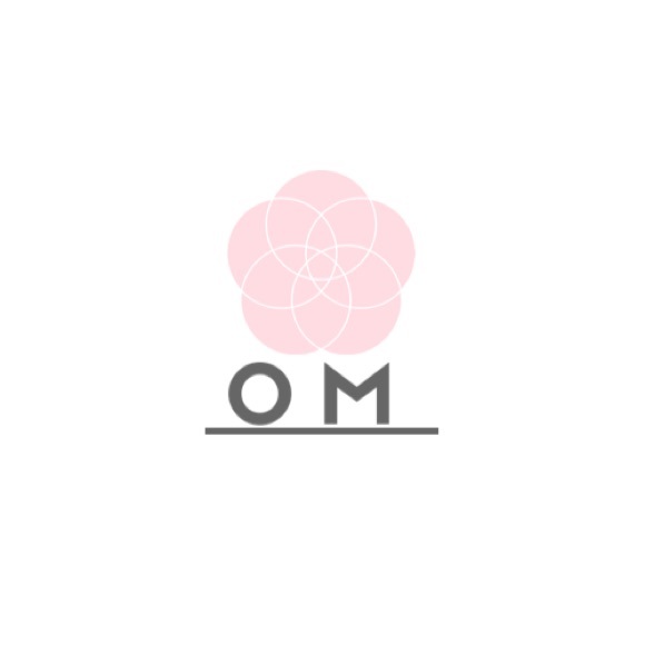 Profile Picture of Olivia Mavromates (@mavromatesol) on Poshmark