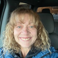 Profile Picture of Julia (@yorkjulia) on Tiktok