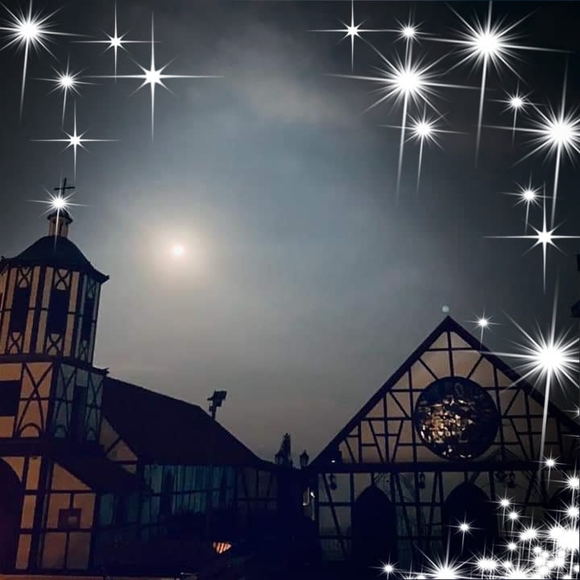 Profile Picture of Luis Breidenbach (@luisbreidenbach) on Poshmark