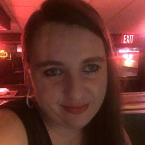 Profile Picture of Wioleta Chojnowski (@wioleta4526) on Poshmark