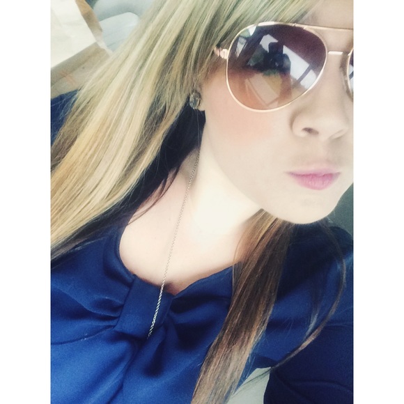 Profile Picture of Katelin Stewart (@katelin20111) on Poshmark