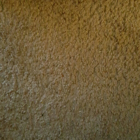 Profile Picture of Kristin Armantrout (@kdarmantrout) on Poshmark