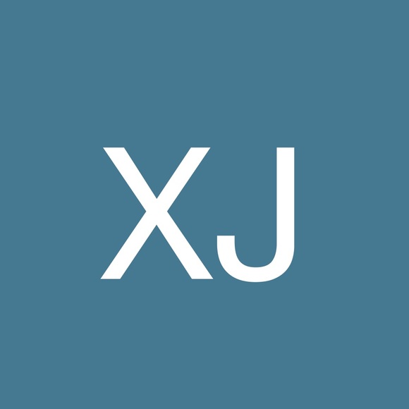 Profile Picture of Xiaoling Jiang (@jiangcelia) on Poshmark