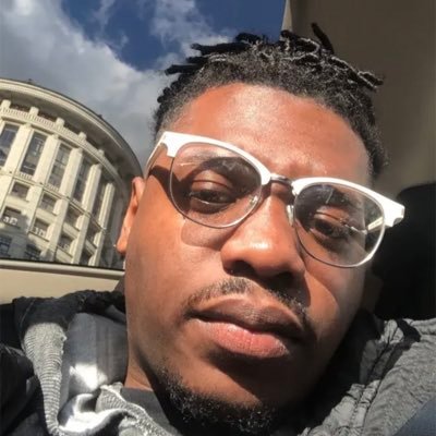 Profile Picture of I'm Alexander He's No Alexander (@MansaCam) on Twitter