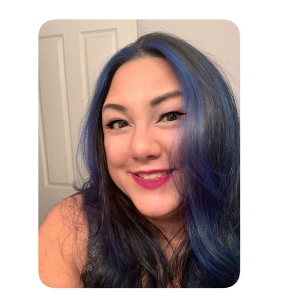 Profile Picture of Jaime Fitchett (@davionsmom) on Poshmark