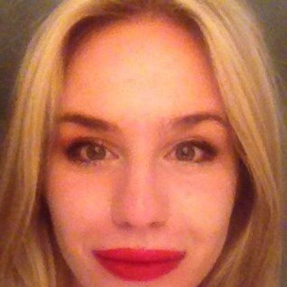 Profile Picture of Kimberly Hergenrader (@khergenrader) on Poshmark