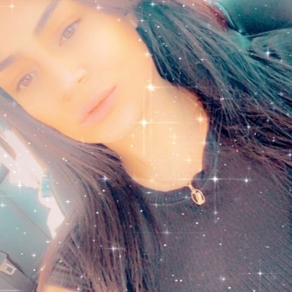 Profile Picture of Brooke Siders (@brooklyncsiders) on Poshmark