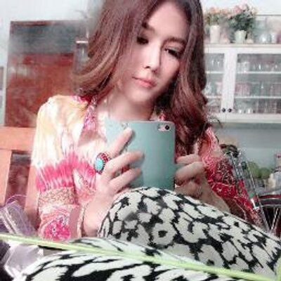 Profile Picture of Iris Jung (@IrisJung_) on Twitter