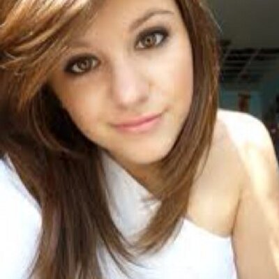 Profile Picture of Niamh Stevenson (@NiamhMandy) on Twitter