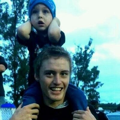 Profile Picture of Joshua Burnham (@minyburnem) on Twitter