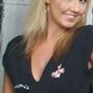 Profile Picture of Maureen Grace (@maureen_violet) on Myspace