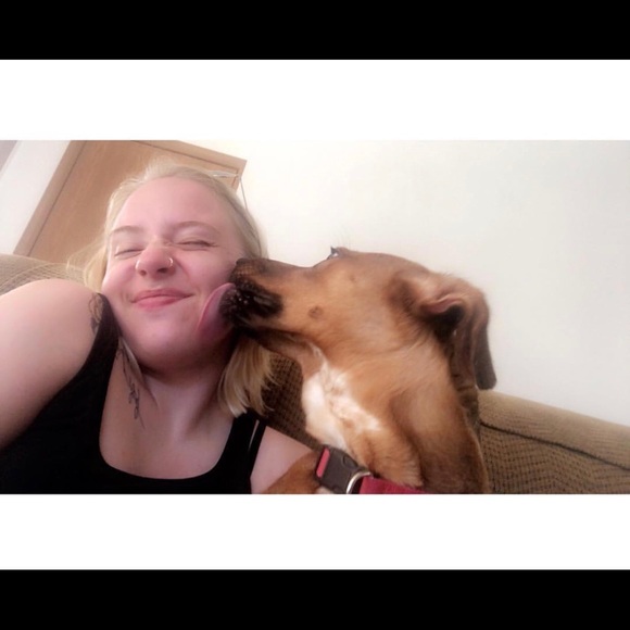 Profile Picture of Megan Hollender (@mjhollender08) on Poshmark