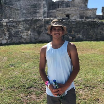Profile Picture of Jose Barragan (@JoseCoco18) on Twitter