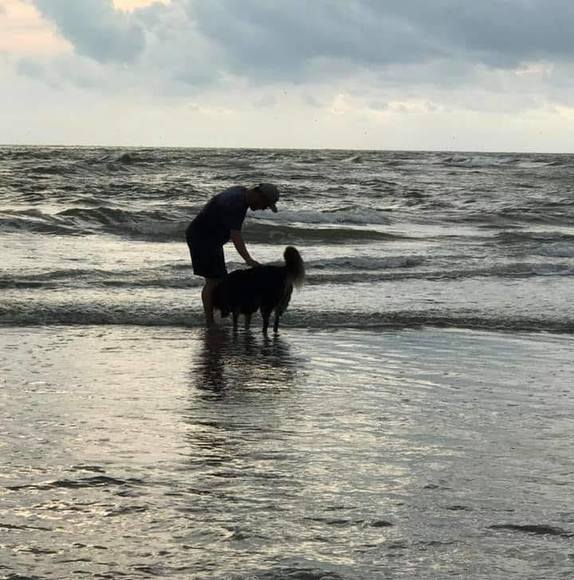 Profile Picture of Joe Park (@joehou) on Poshmark