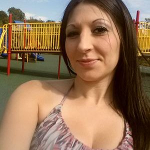 Profile Picture of Tera Mullins (@tera_mullins) on Twitter