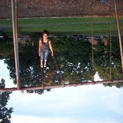 Profile Picture of Julia Haddad (@Julez87h) on Twitter