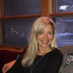Profile Picture of Michelle Hulett (@hulettmm) on Instagram